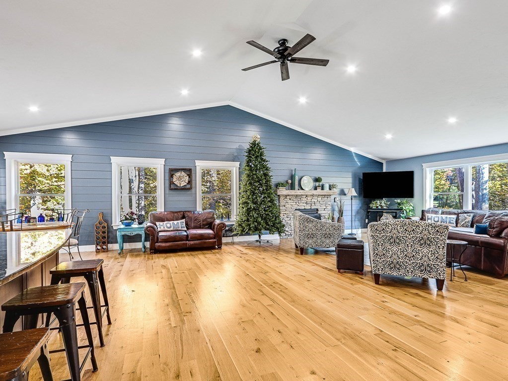 61 Lancaster Rd