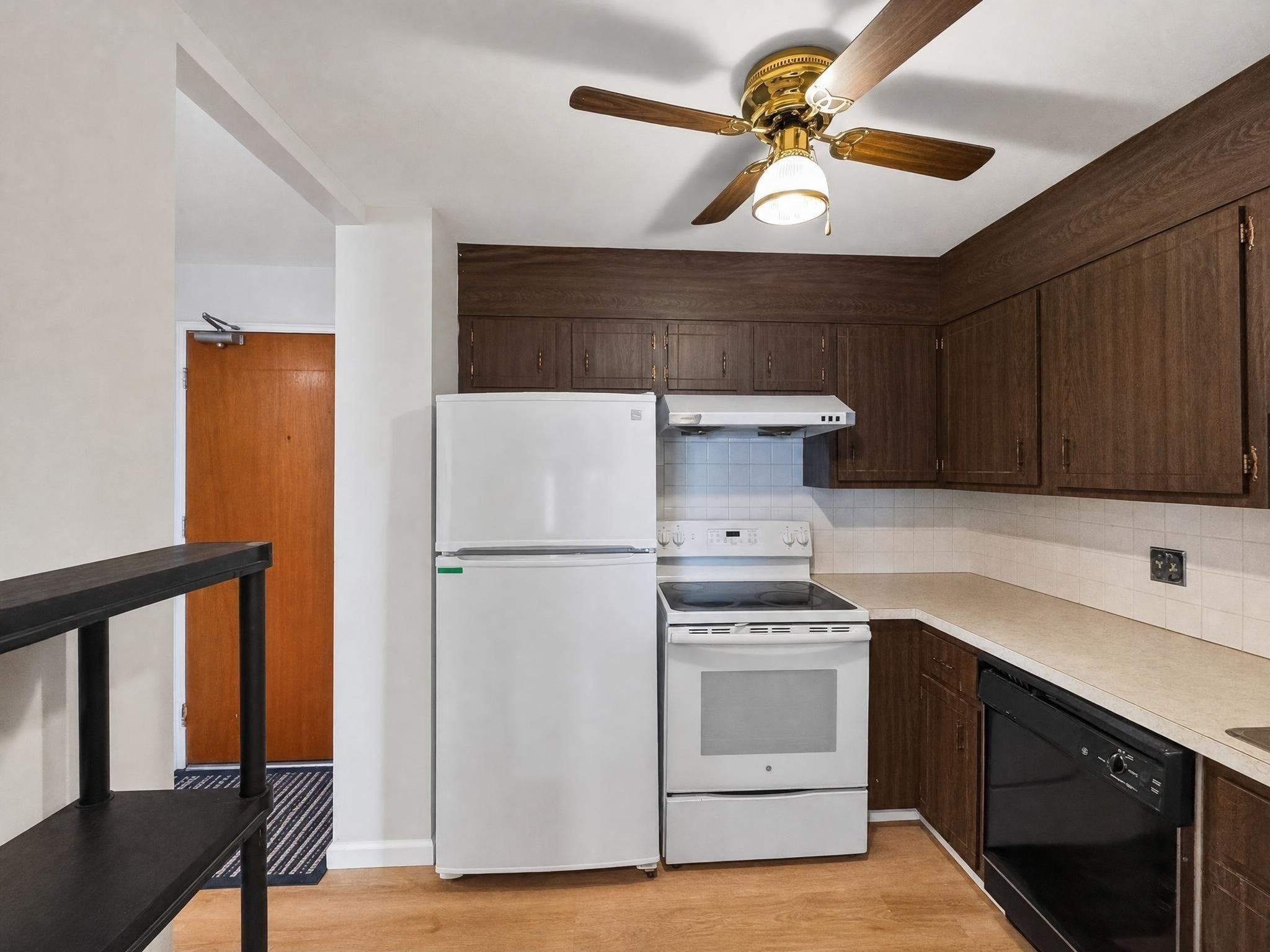100 Grand View Ave #7B, Quincy, MA Photo #15