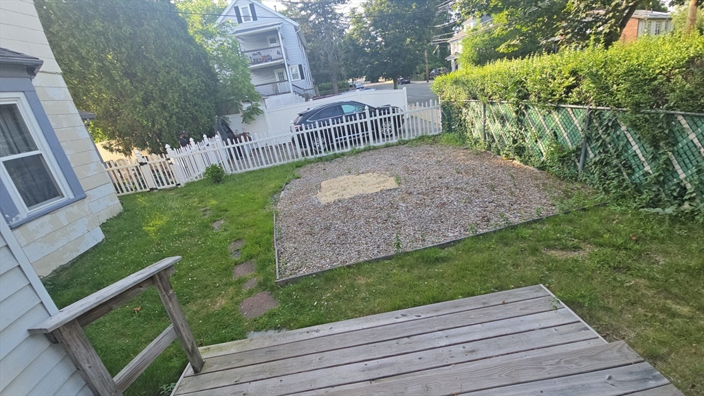 67 Maynard St 1