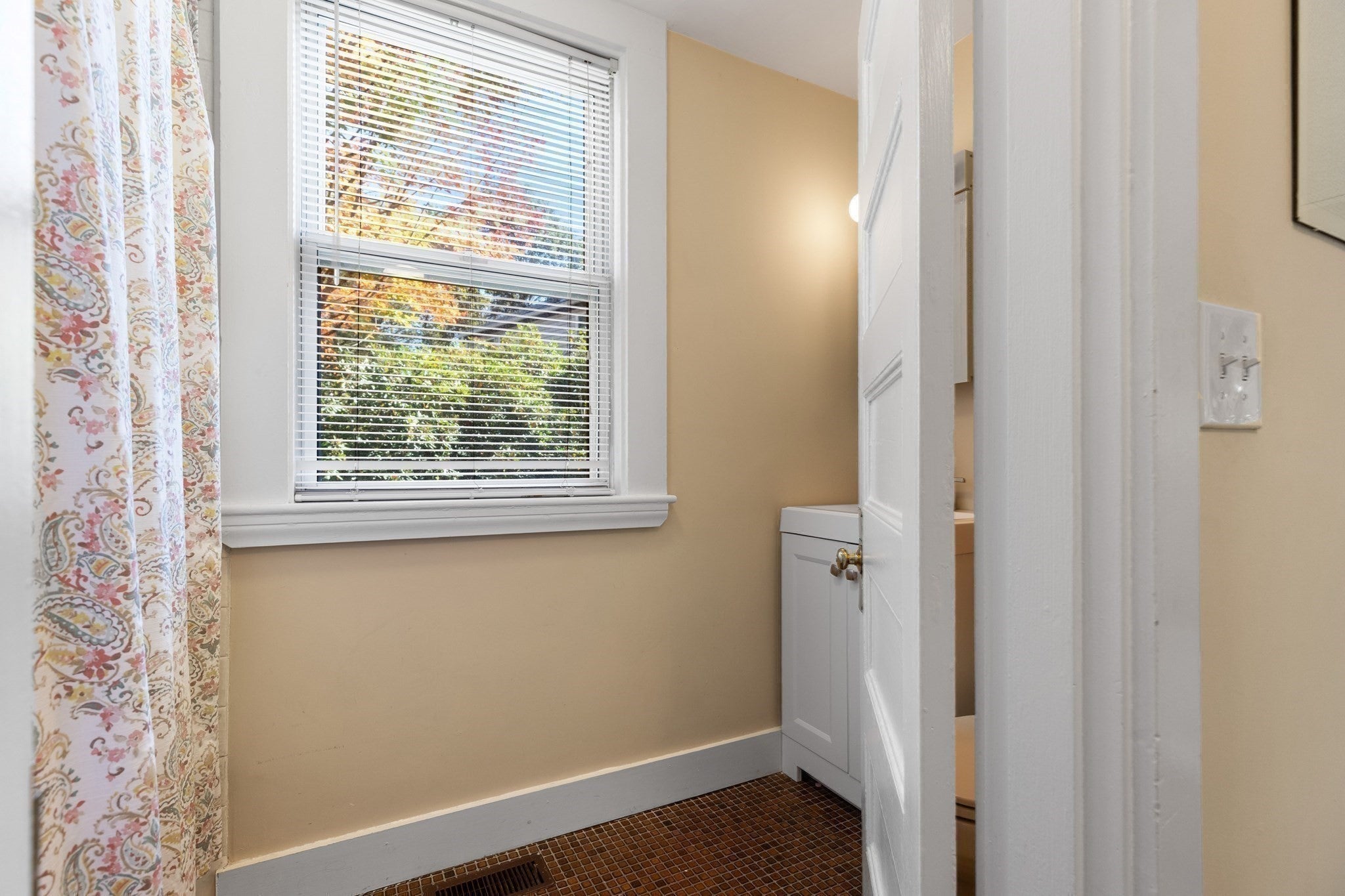 48 Elm Street, Stoneham, MA, 48 Elm Street, Stoneham, MA Photo #14