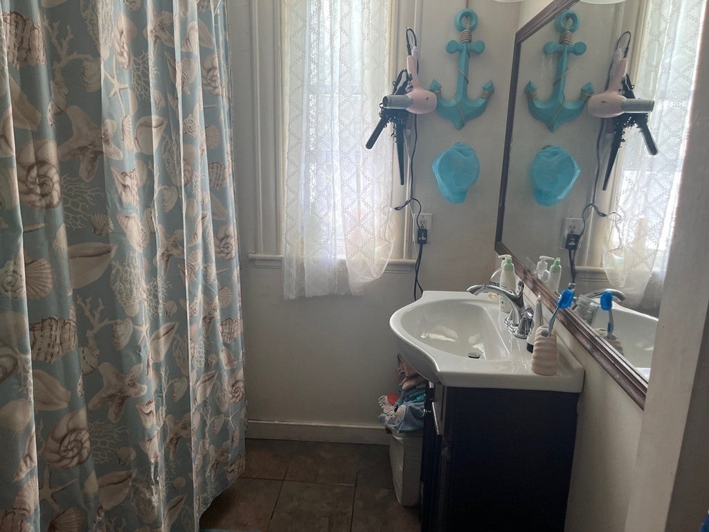 56-58 Devens St, Greenfield, MA, 56-58 Devens St, Greenfield, MA Photo #27