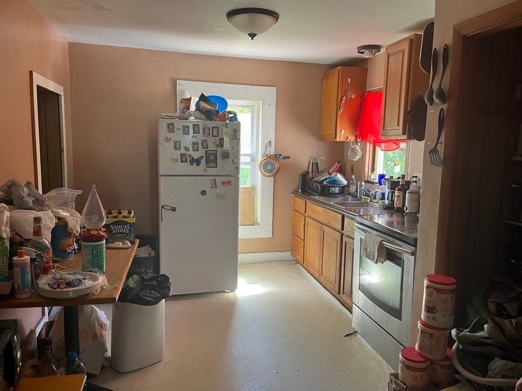 56-58 Devens St, Greenfield, MA, 56-58 Devens St, Greenfield, MA Photo #28