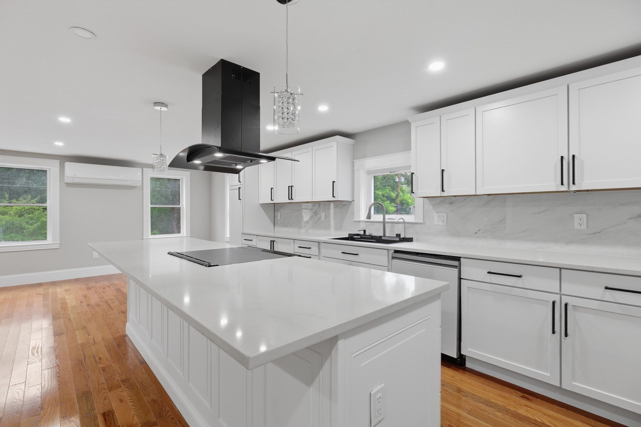 33 Milford St, Upton, MA Photo #8