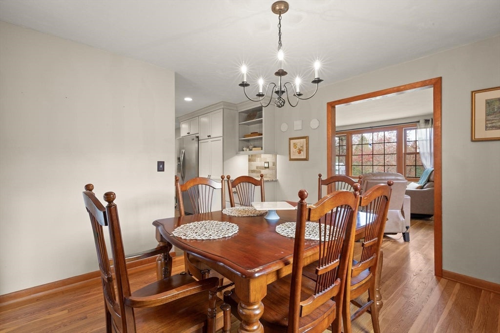 48 Beatrice Ln, Holliston, MA Photo #13