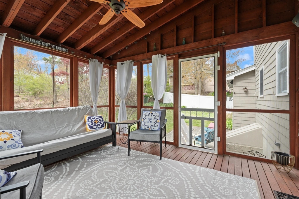 48 Beatrice Ln, Holliston, MA Photo #30