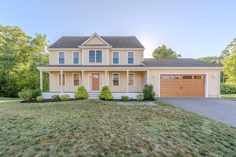 8 Preservation Way Attleboro MA 02703