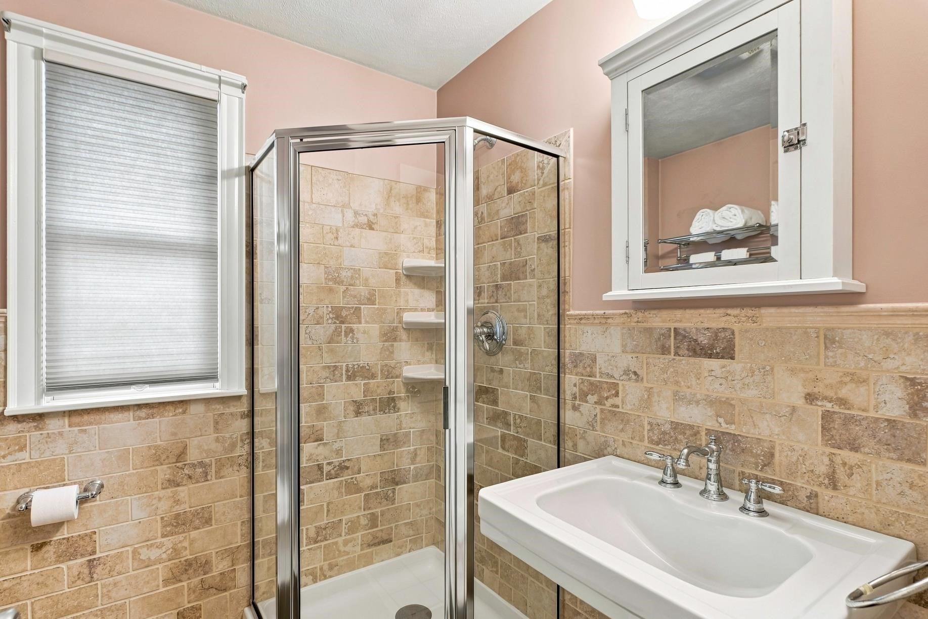 61 Lowell St, Reading, MA Photo #15