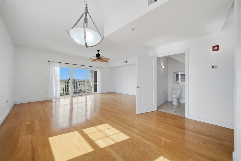 233 Beach Rd #A11, Salisbury, MA Photo #9