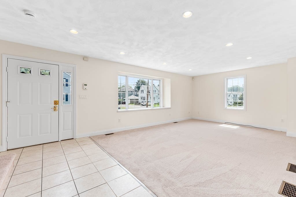 45 Violet Avenue 45