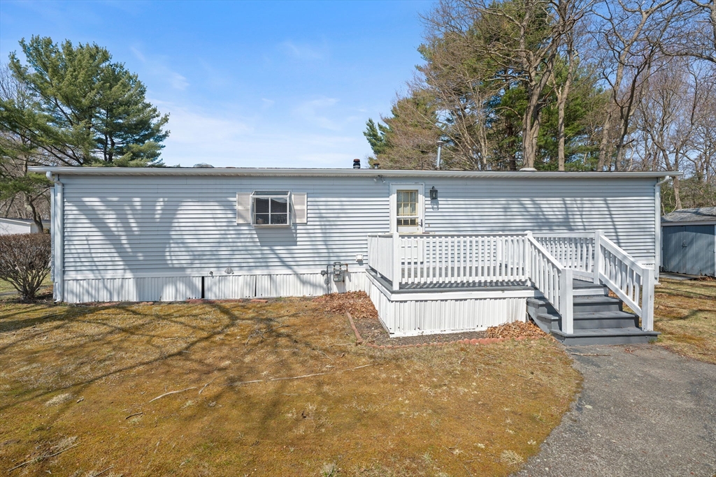 239 Mapleleaf Dr