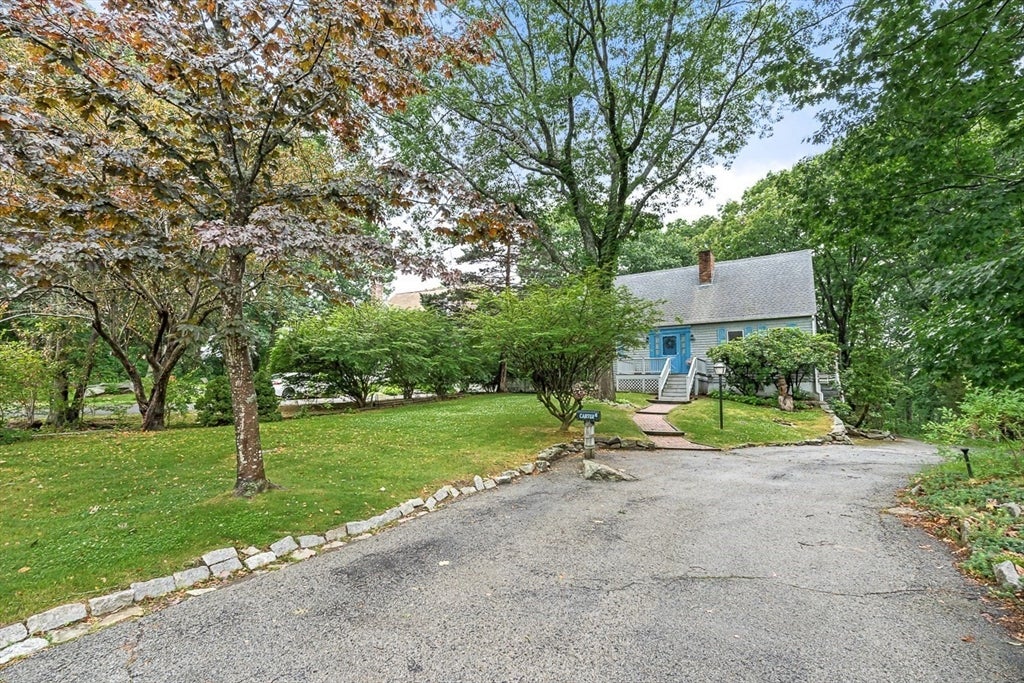 Photo of 6 Woodbury Lane, Rockport, MA