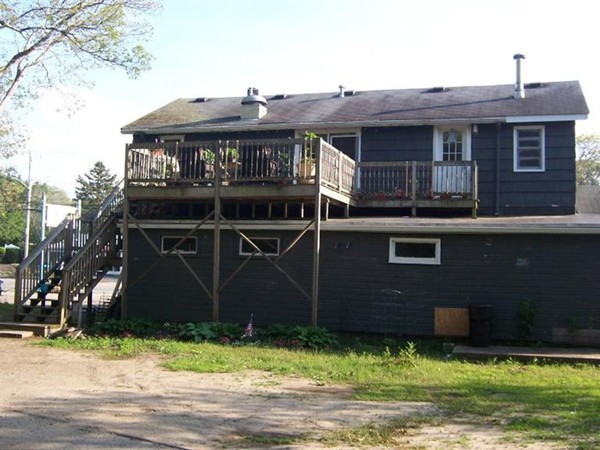 3166 Cranberry Highway