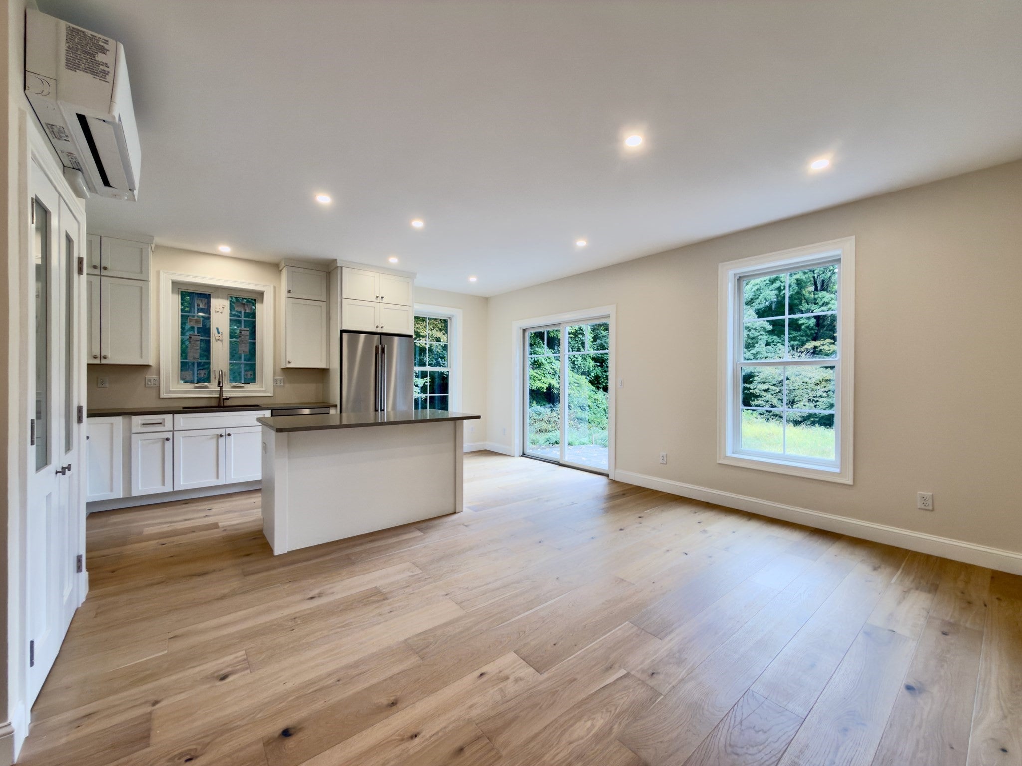 94 Lyman Rd B