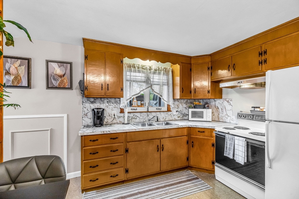 104 Mount Vernon Rd