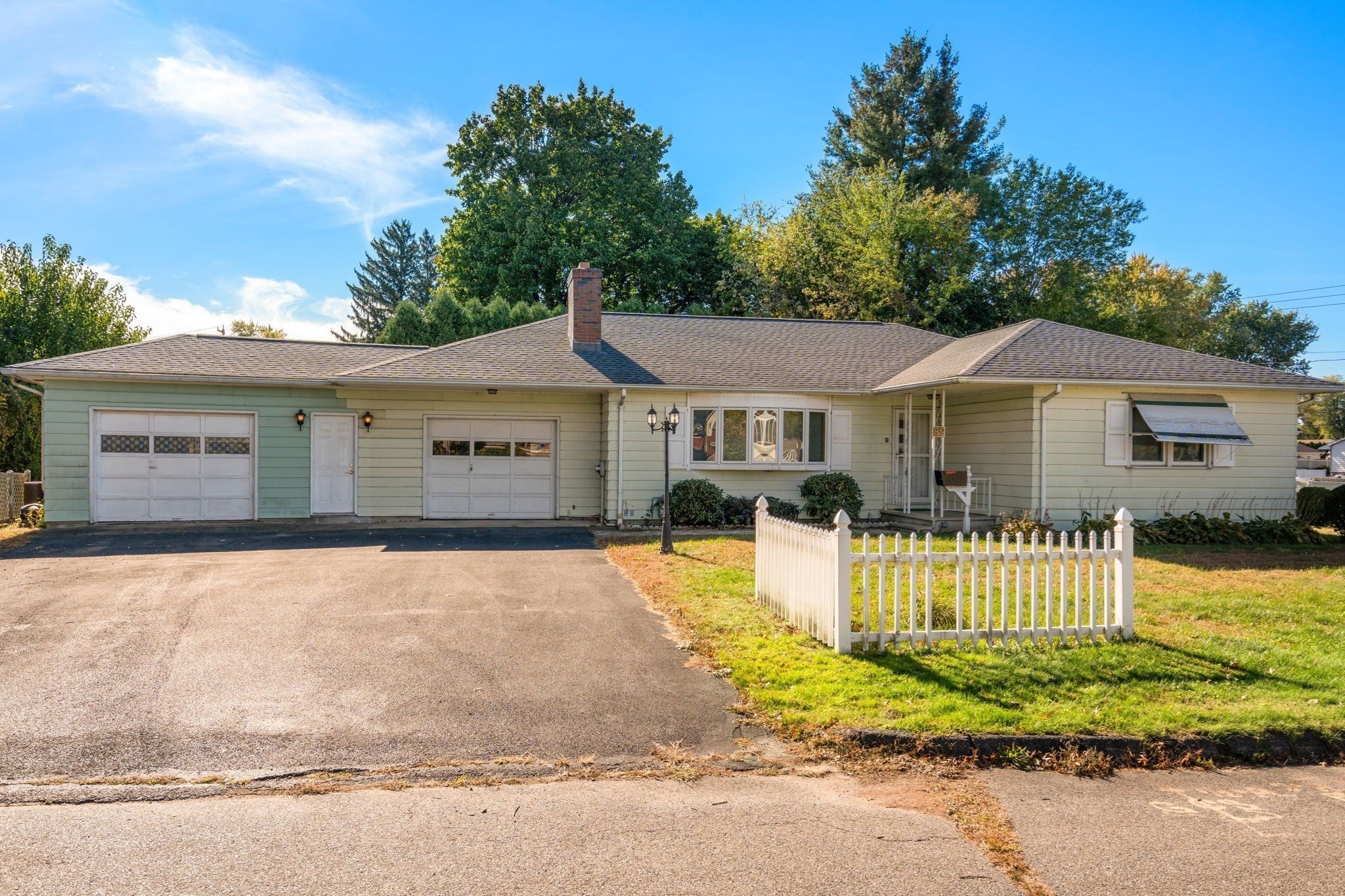 Photo of 89 Arthur Street, Chicopee, MA