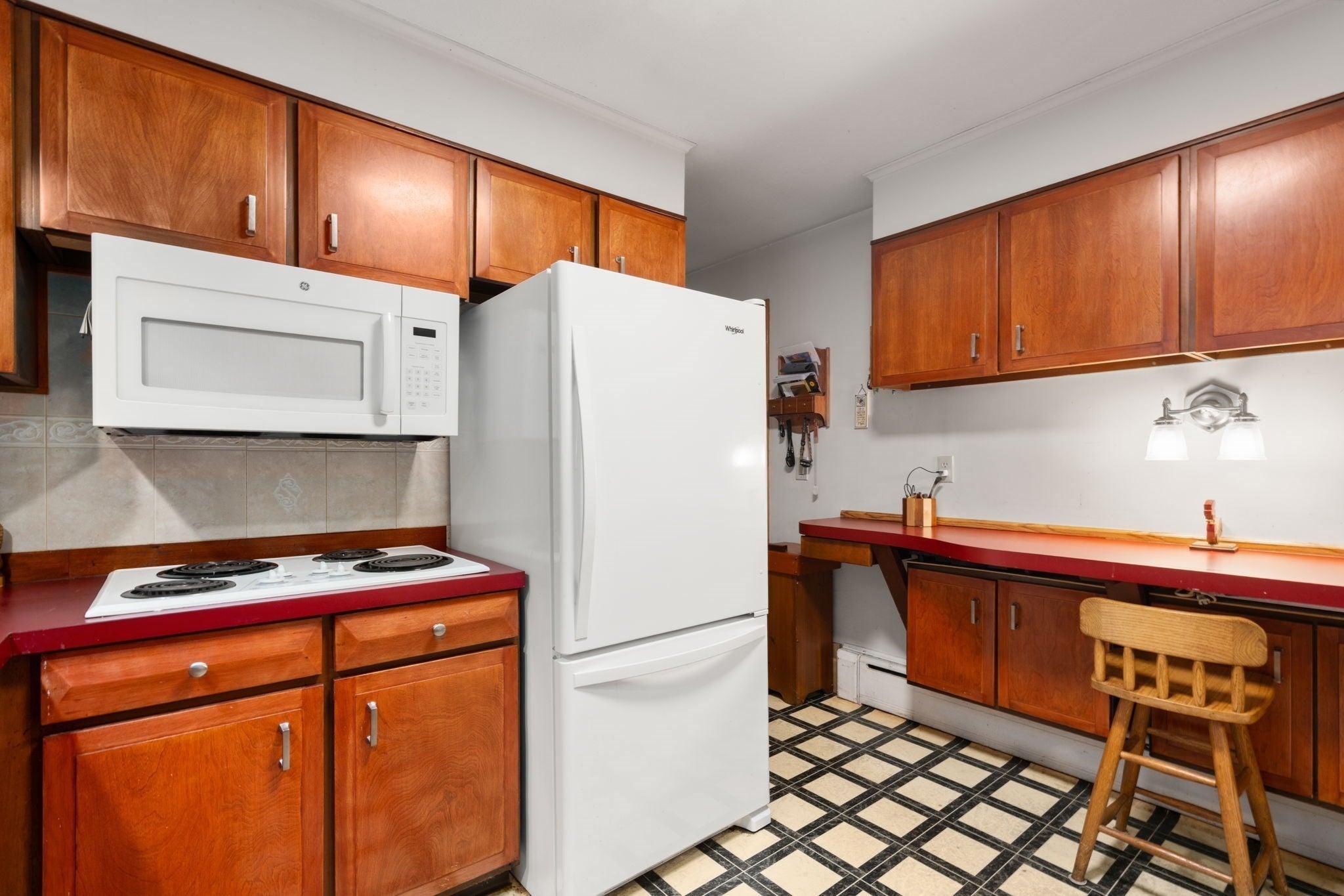 89 Arthur Street, Chicopee, MA Photo #14