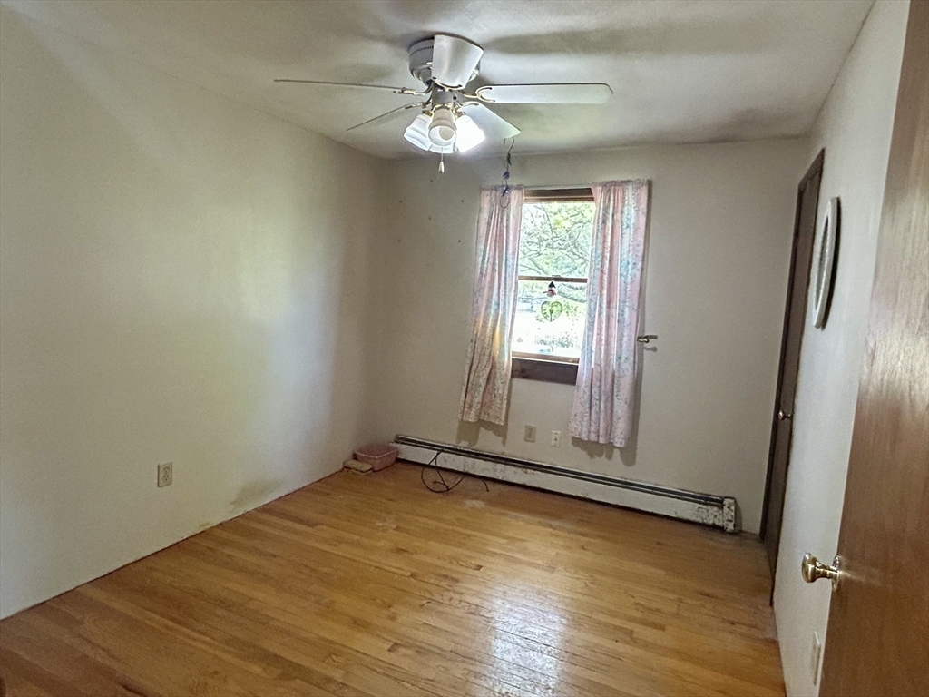12 Pomeroy St, Easthampton, MA, 12 Pomeroy St, Easthampton, MA Photo #20