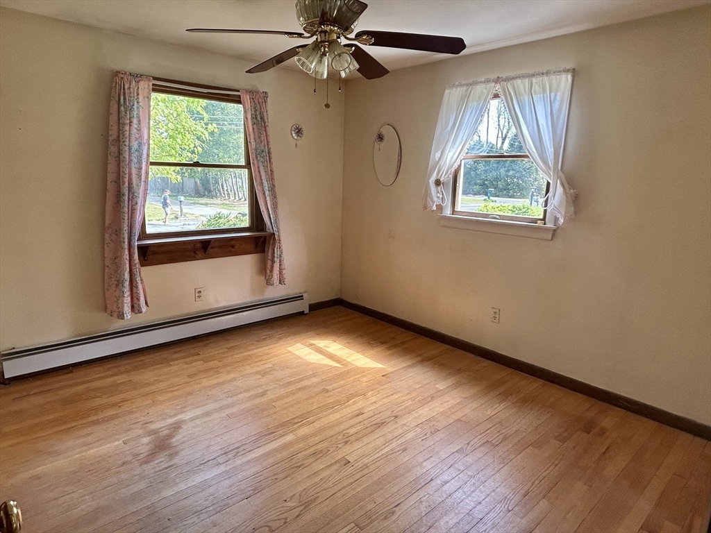 12 Pomeroy St, Easthampton, MA, 12 Pomeroy St, Easthampton, MA Photo #18
