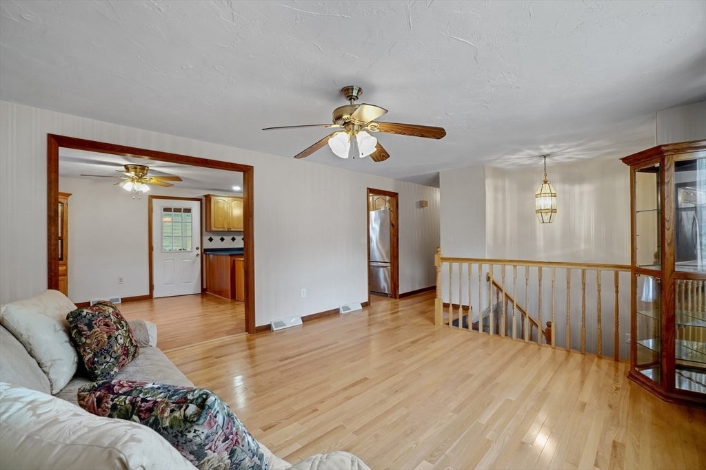 25 Jionzo Rd, Milford, MA, 25 Jionzo Rd, Milford, MA Photo #10