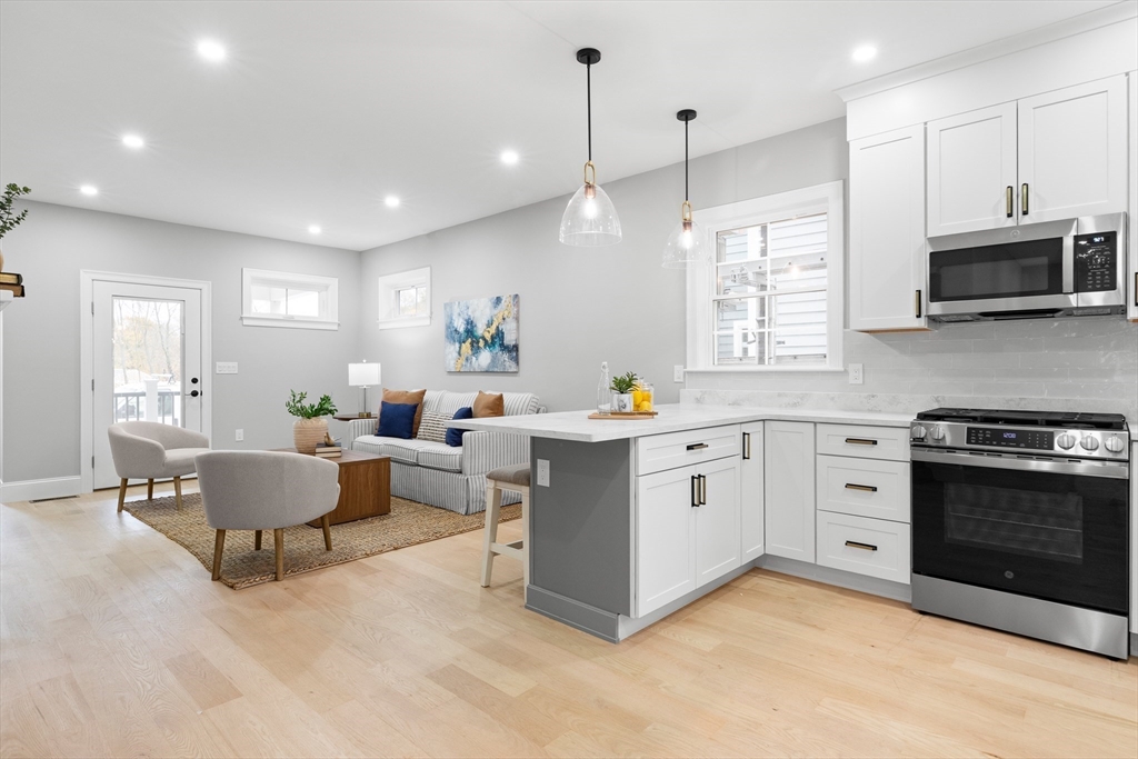 11 Washington Street