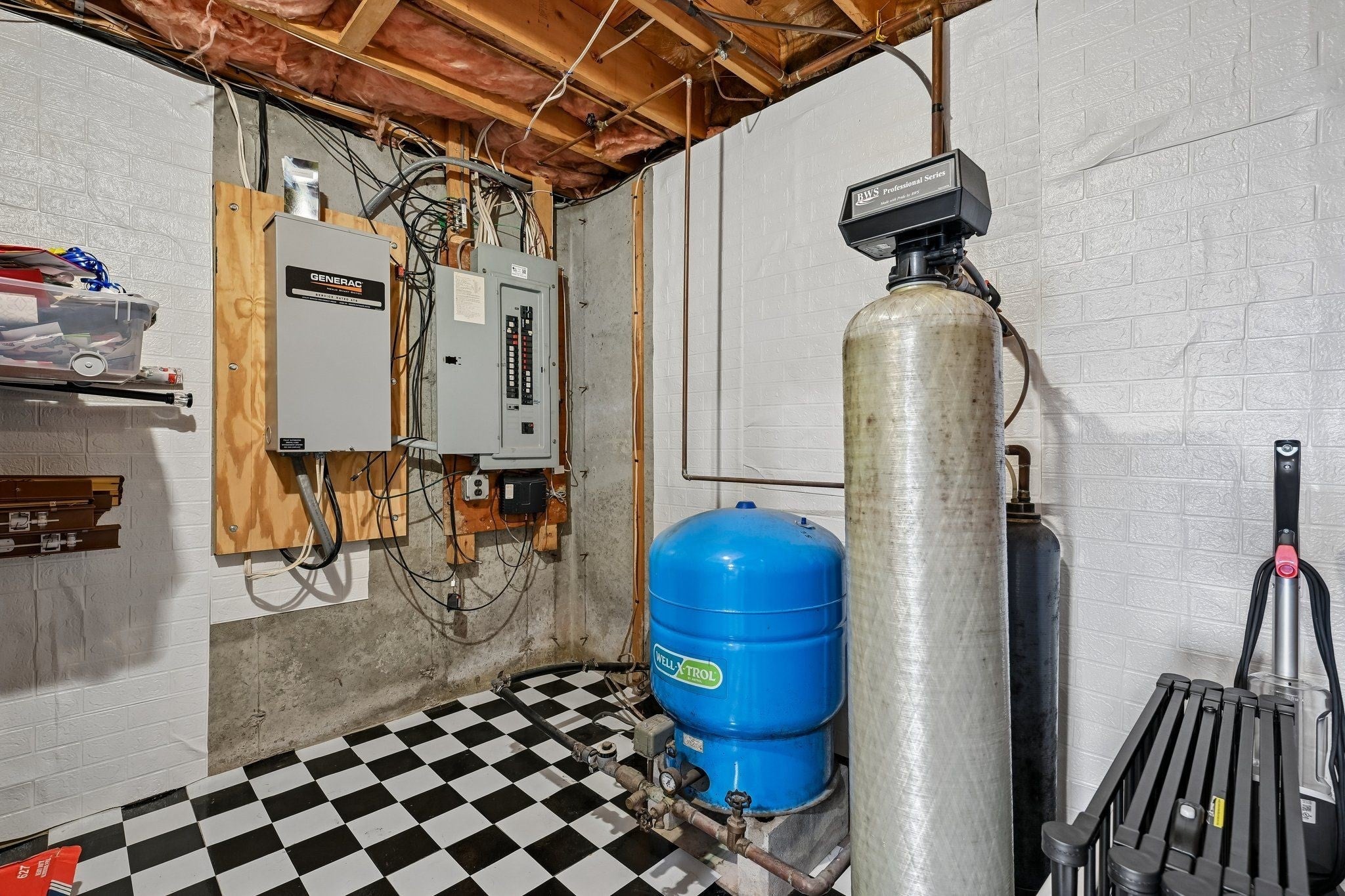 25 Piasta Rd, Dudley, MA, 25 Piasta Rd, Dudley, MA Photo #35