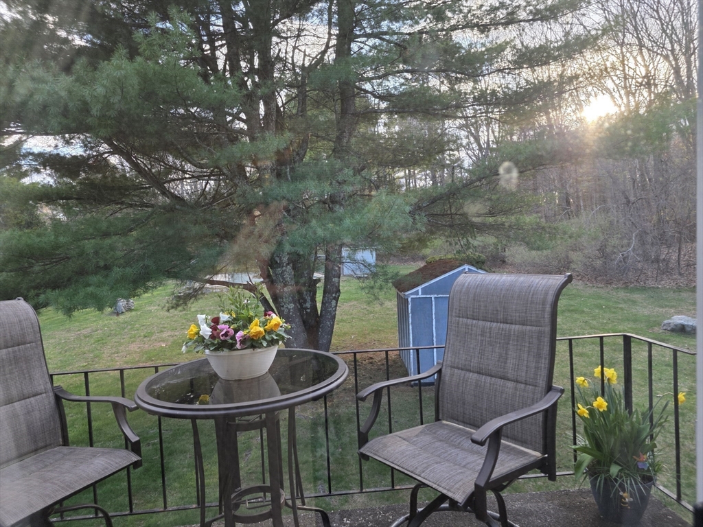 93 Center Depot Rd 55