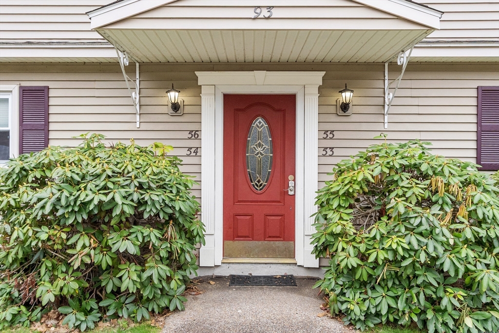 93 Center Depot Rd 55