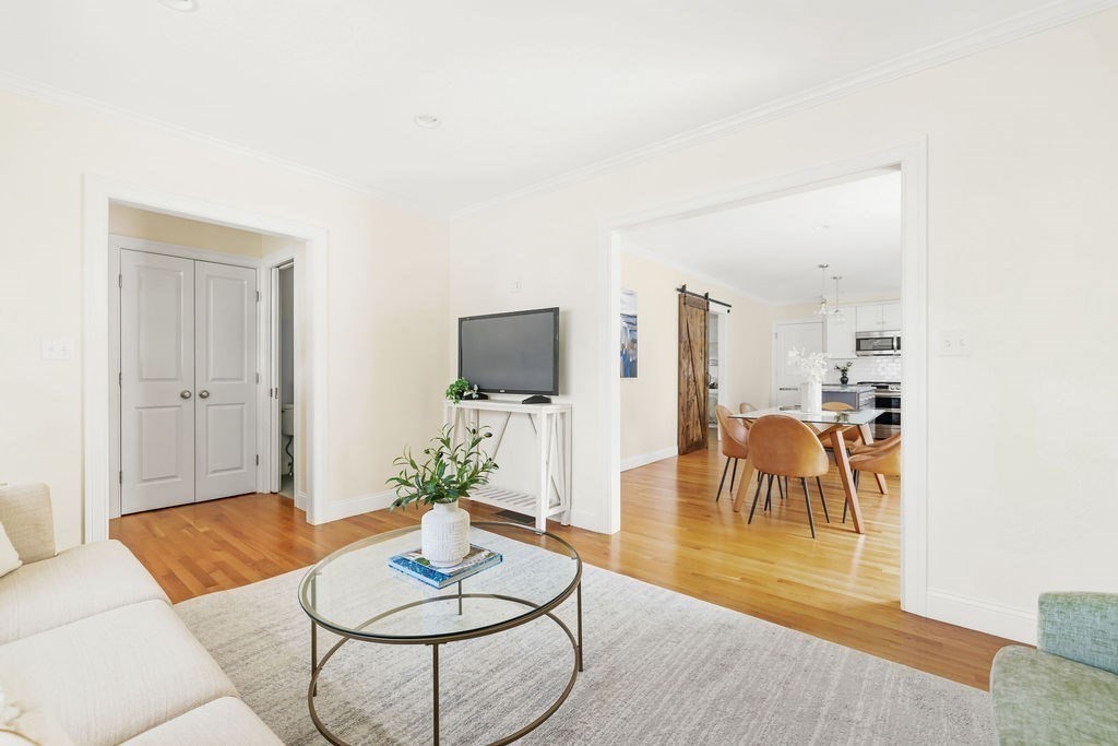 60-62 Maynard St 1