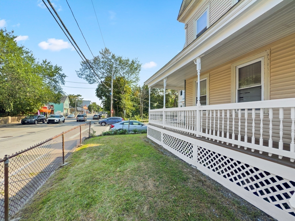 144 Jackson St