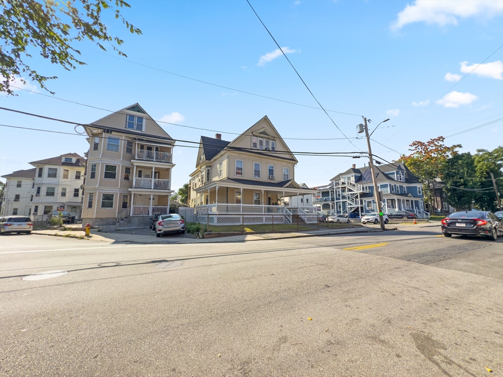 144 Jackson St