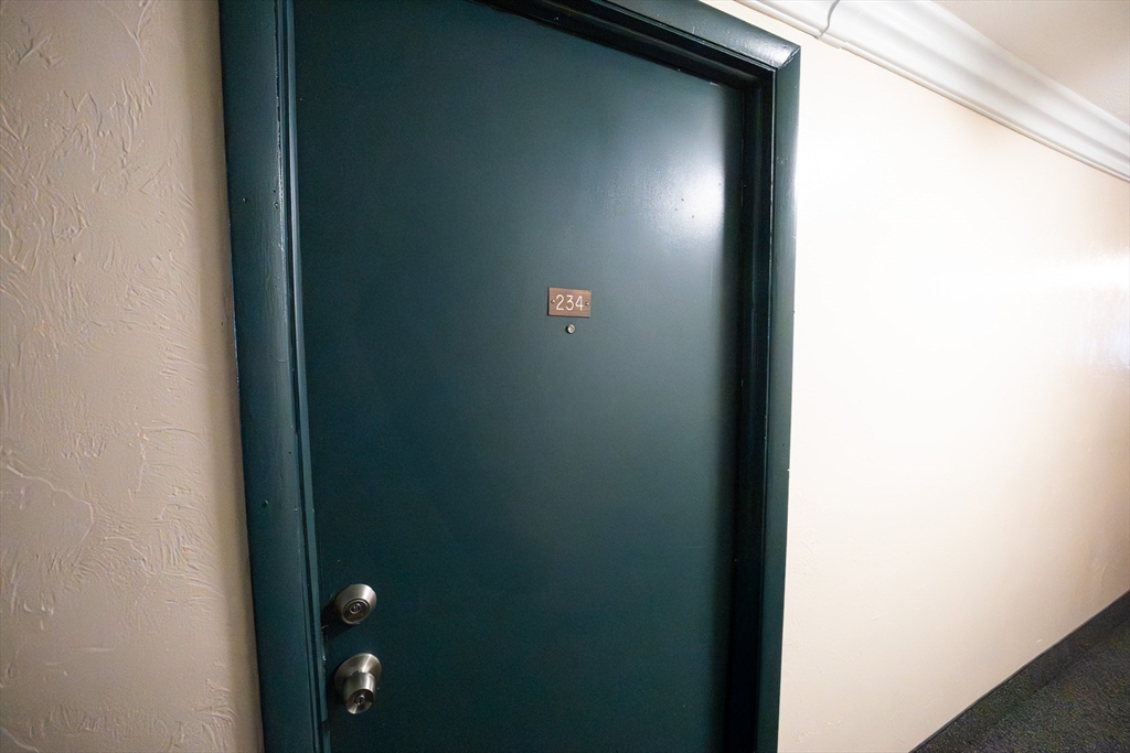 119 Grove St 234