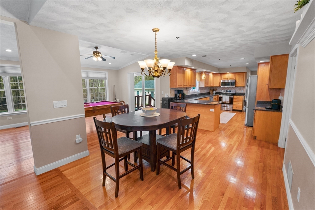 10 Gates Farm Circle