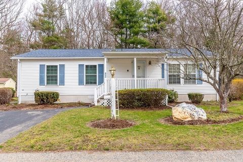 82 Trailwood Dr Bridgewater MA 02324