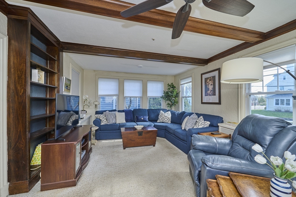 291 Russett Rd, Brookline, MA Photo #4