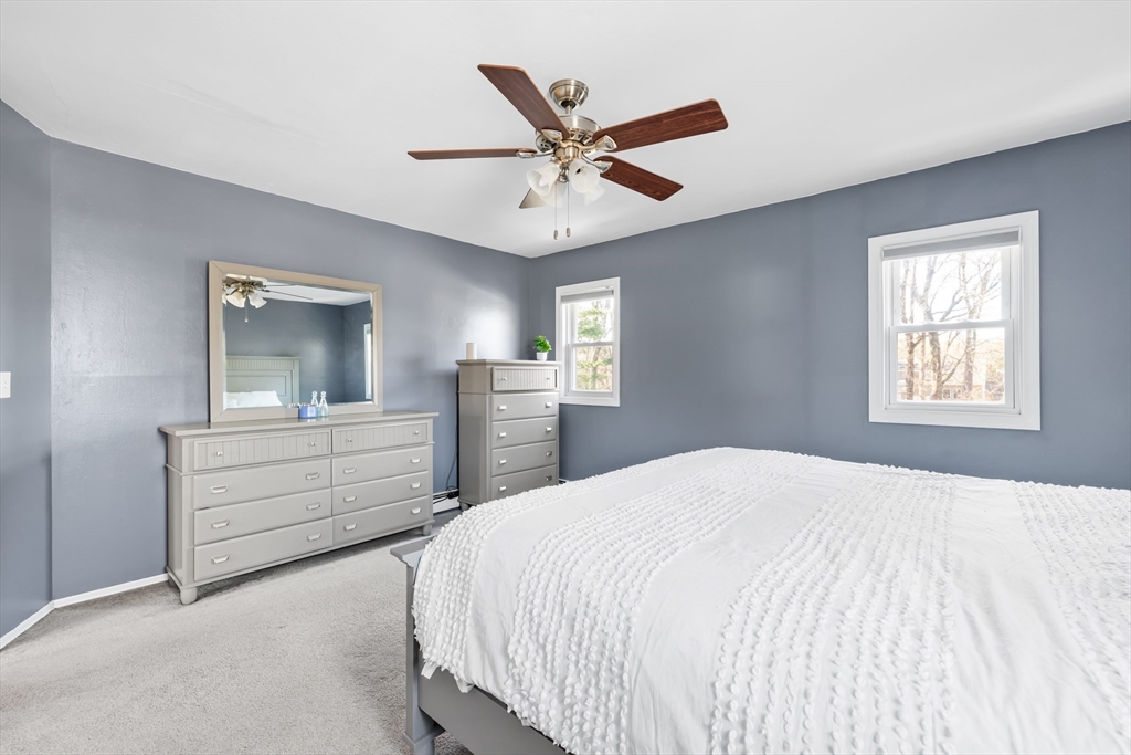 Holliston, Massachusetts 01746, United States, 4 Bedrooms Bedrooms, ,2 BathroomsBathrooms,Residential,Pending,246477