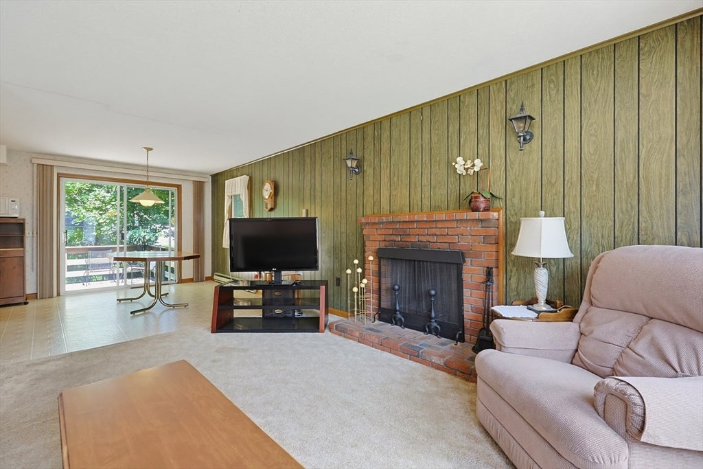48 Jackson St, North Attleboro, MA, 48 Jackson St, North Attleboro, MA Photo #5