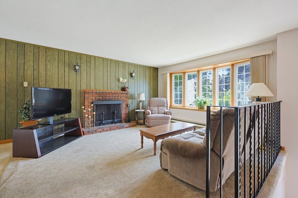 48 Jackson St, North Attleboro, MA, 48 Jackson St, North Attleboro, MA Photo #4