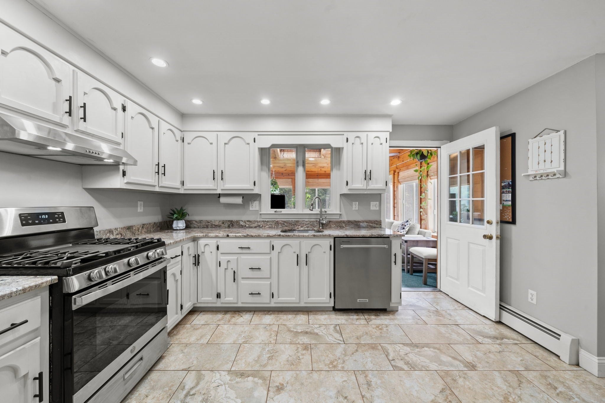56 Sycamore Rd, Methuen, MA, 56 Sycamore Rd, Methuen, MA Photo #3
