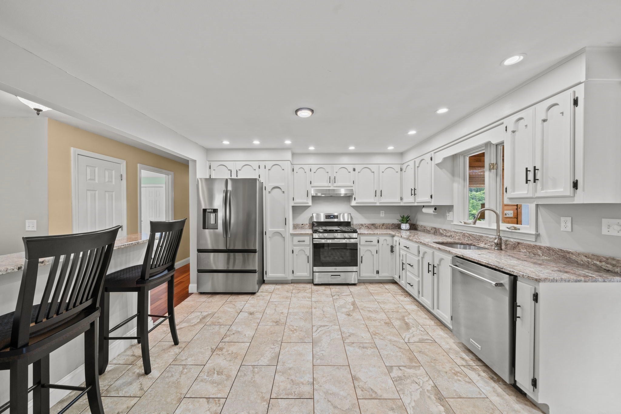 56 Sycamore Rd, Methuen, MA, 56 Sycamore Rd, Methuen, MA Photo #6