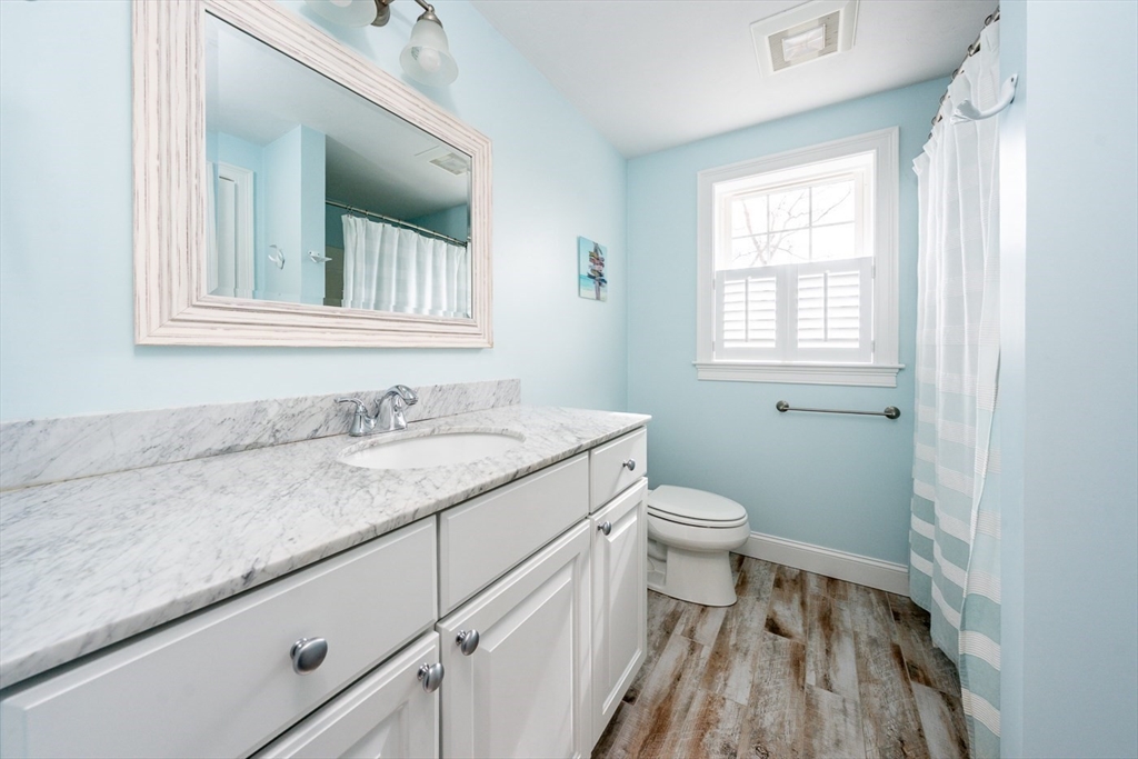 137 Falmouth Sandwich Rd, Mashpee, MA Photo #28