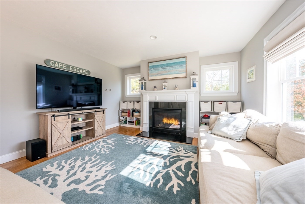 137 Falmouth Sandwich Rd, Mashpee, MA Photo #14