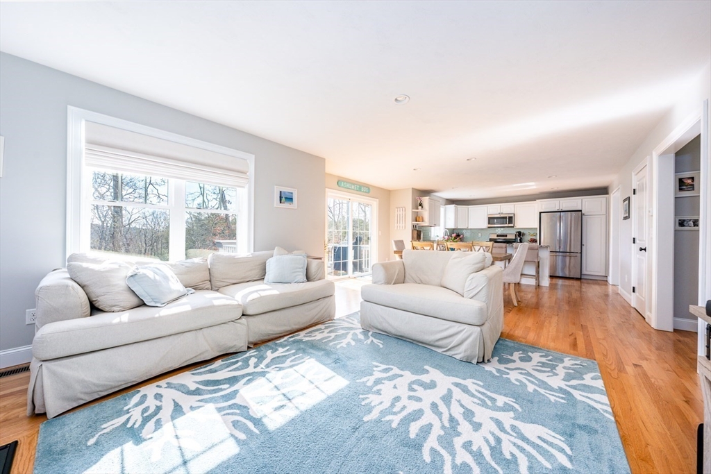 137 Falmouth Sandwich Rd, Mashpee, MA Photo #15