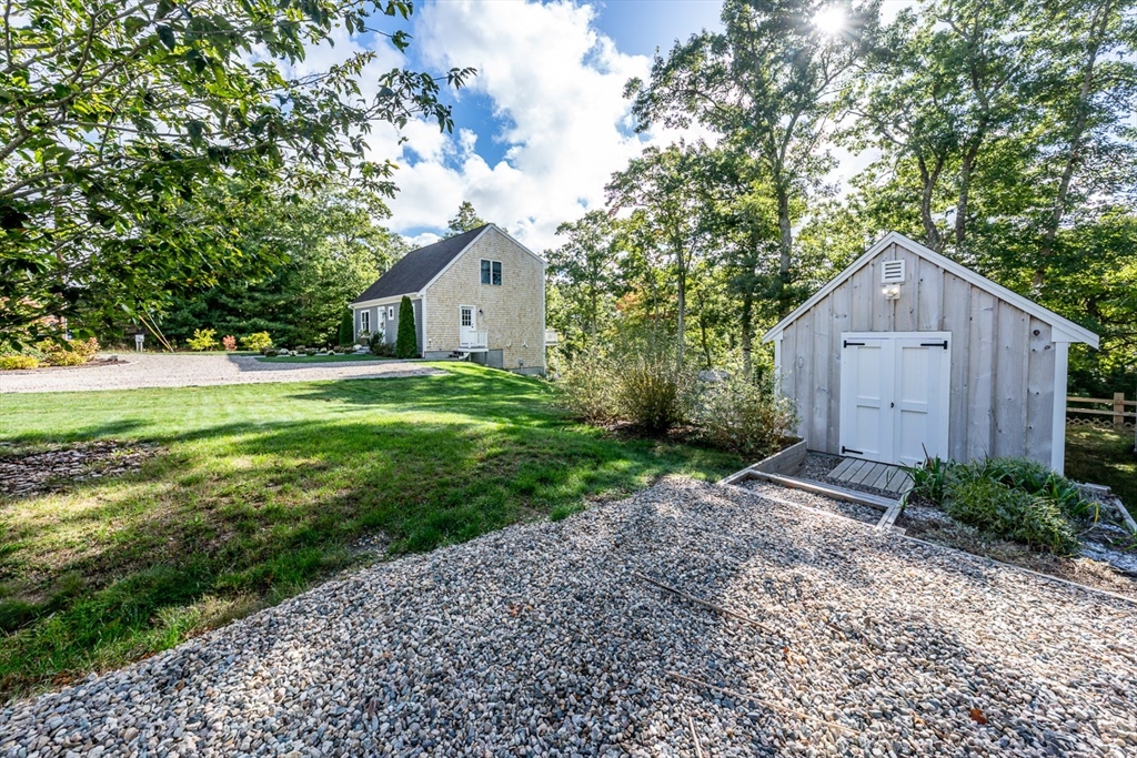 137 Falmouth Sandwich Rd, Mashpee, MA Photo #4