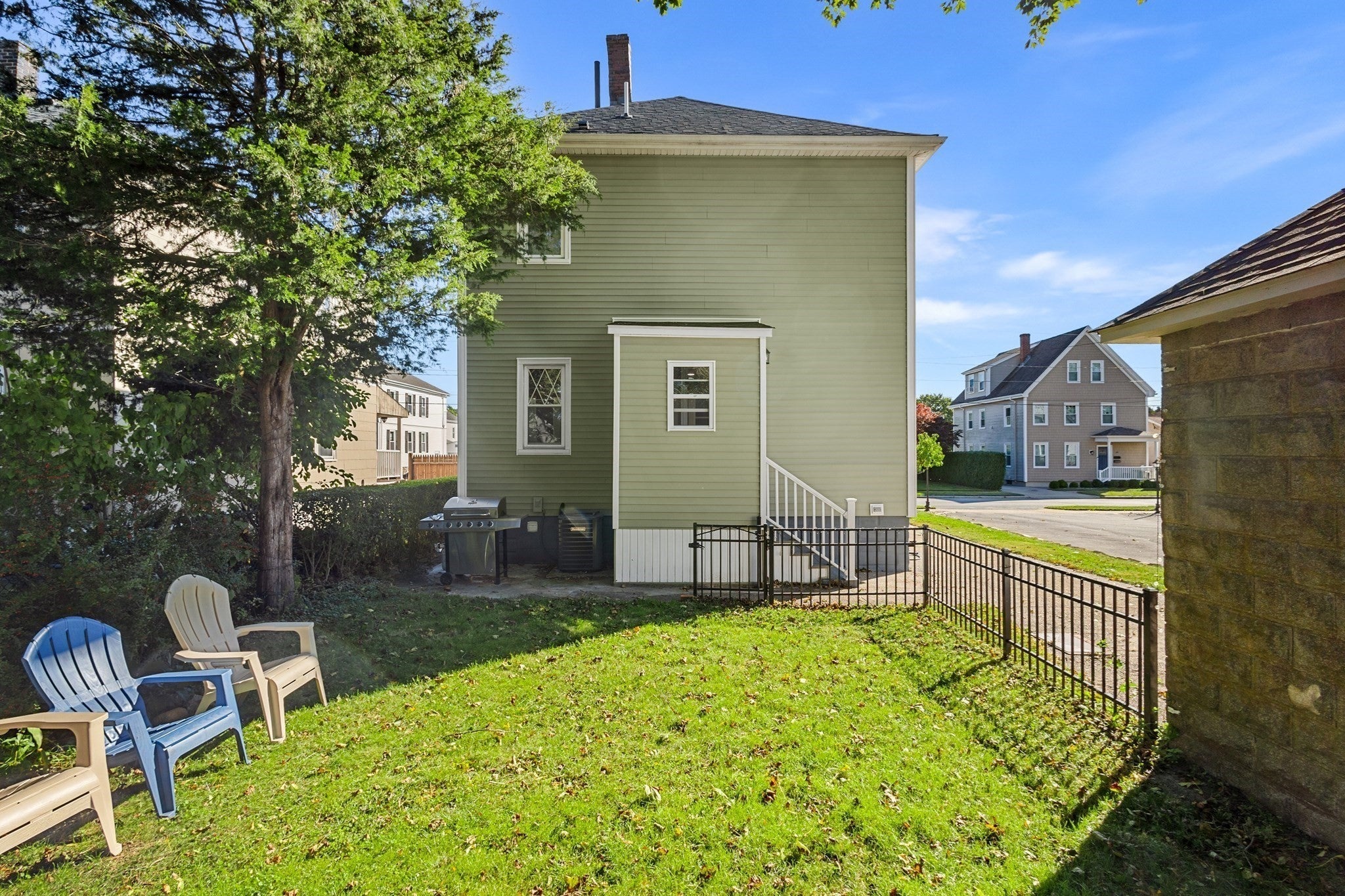 69 Milford St, New Bedford, MA, 69 Milford St, New Bedford, MA Photo #20