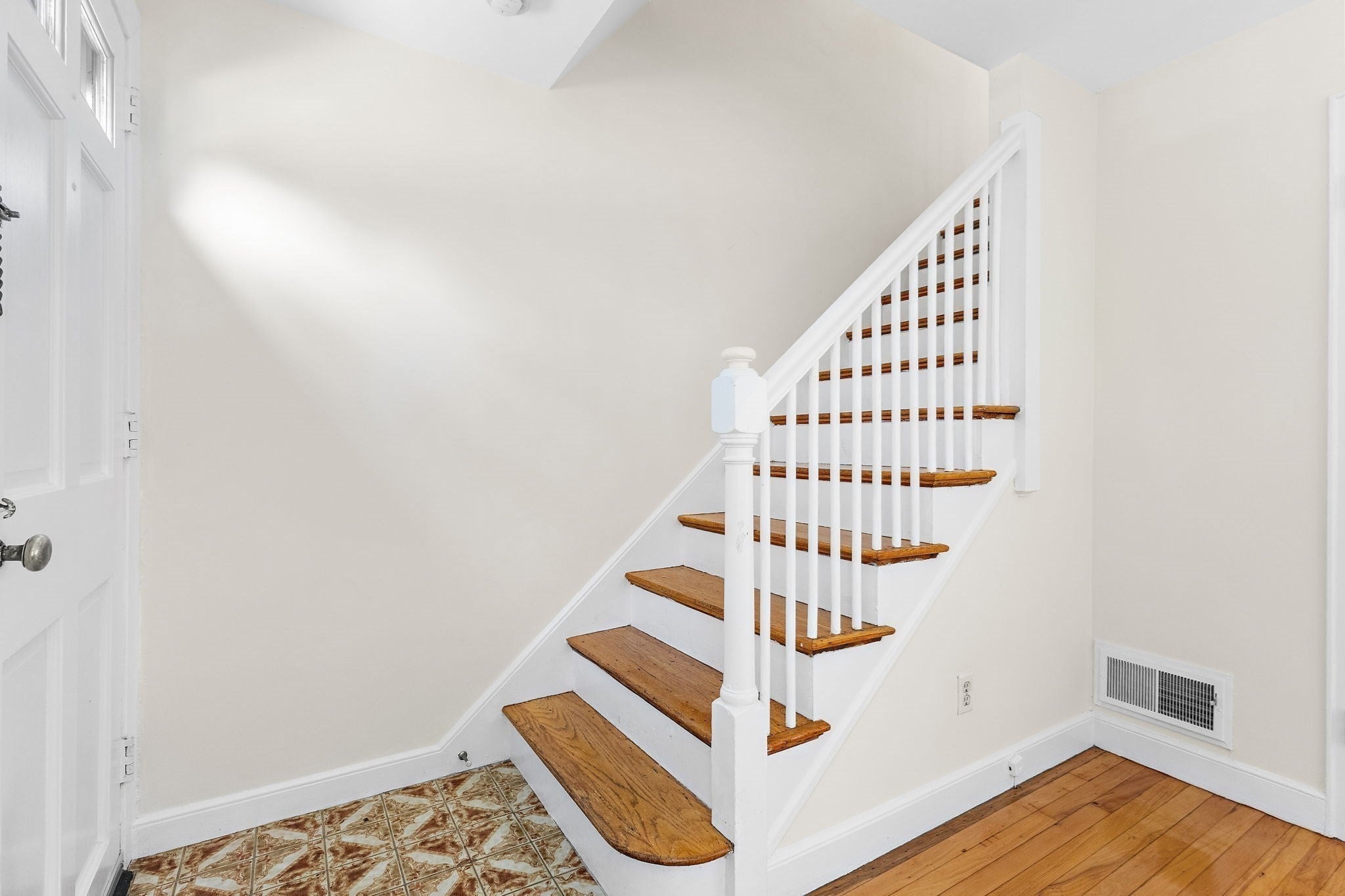 98 Duff Street #98, Watertown, MA Photo #17