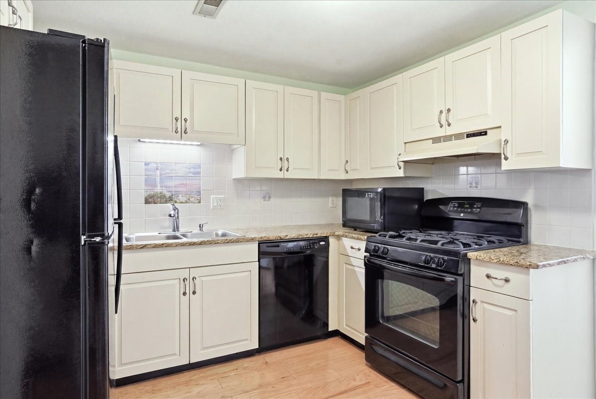 225 Lincoln St #G4, Duxbury, MA, 225 Lincoln St #G4, Duxbury, MA Photo #11