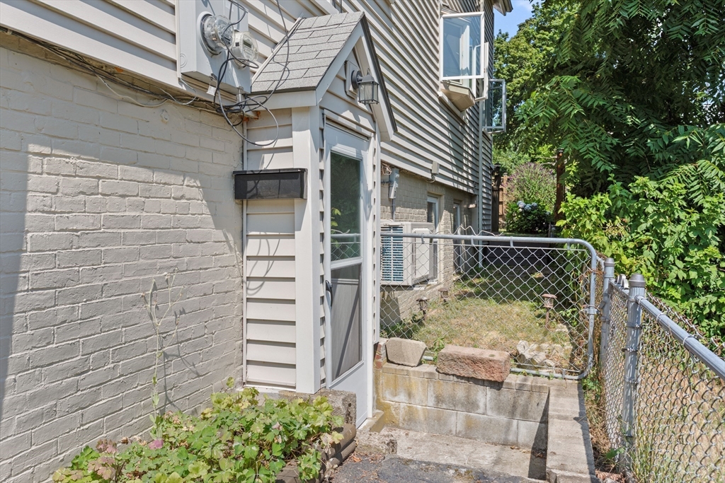 29 West Ave