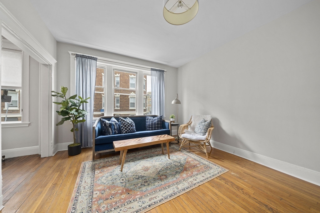 229 Kelton St 1