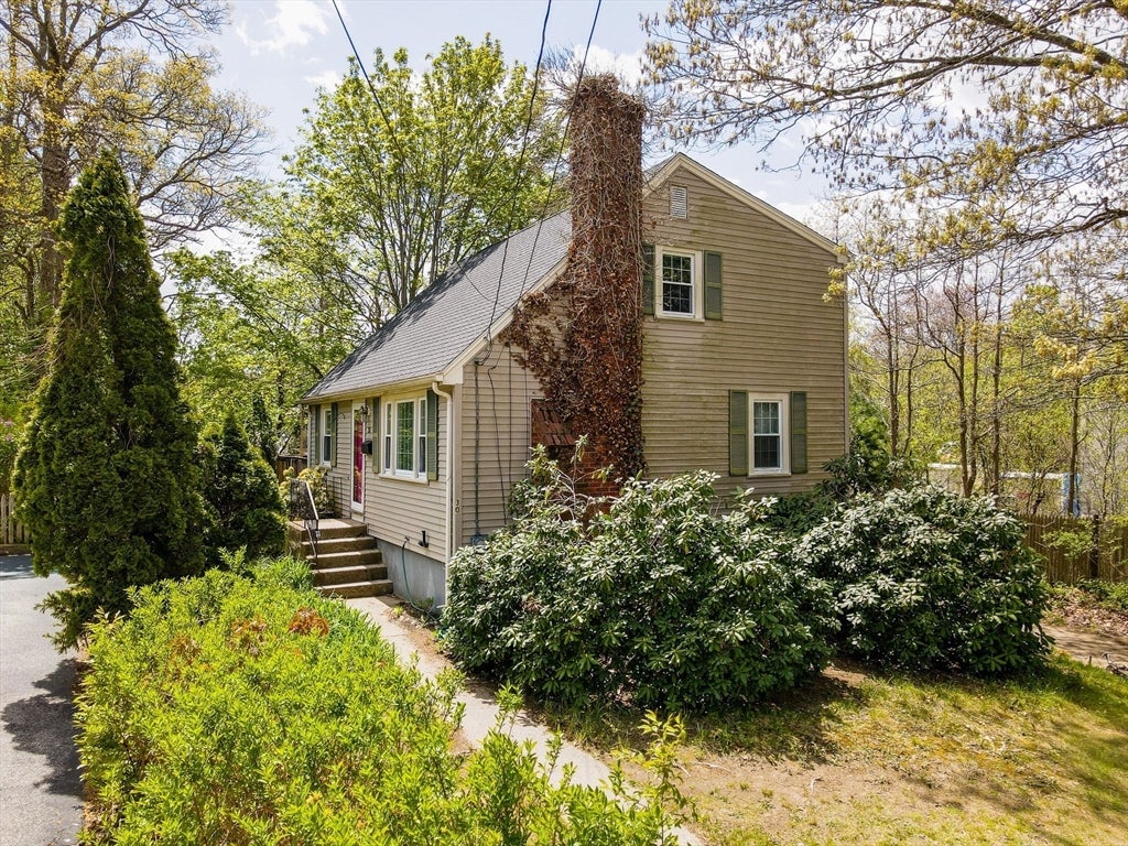 30 Whitcomb Terrace, Weymouth, MA Photo #4