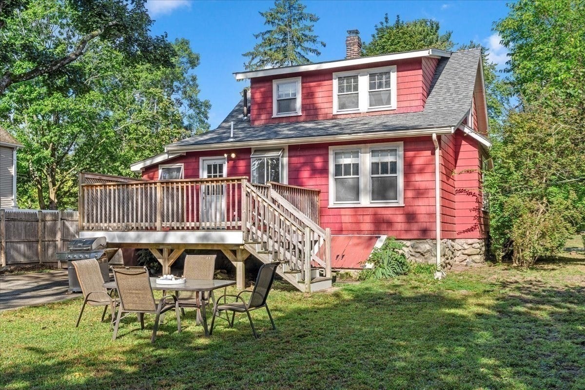 18 Fales Road, Dedham, MA Photo #36